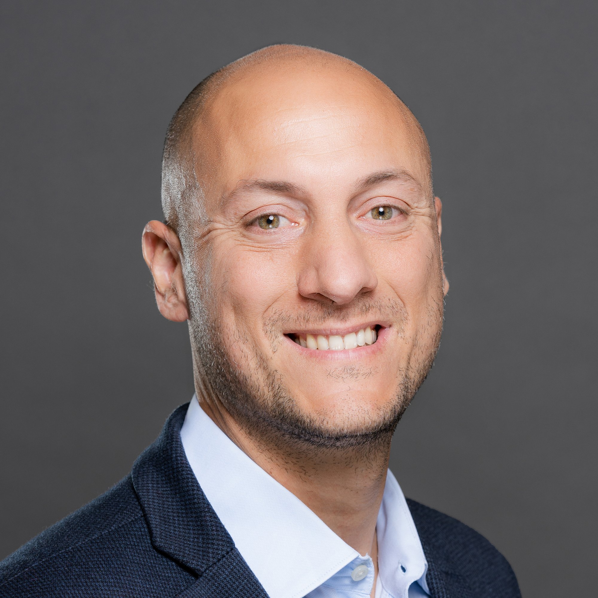 Lorenzo Consoli headshot